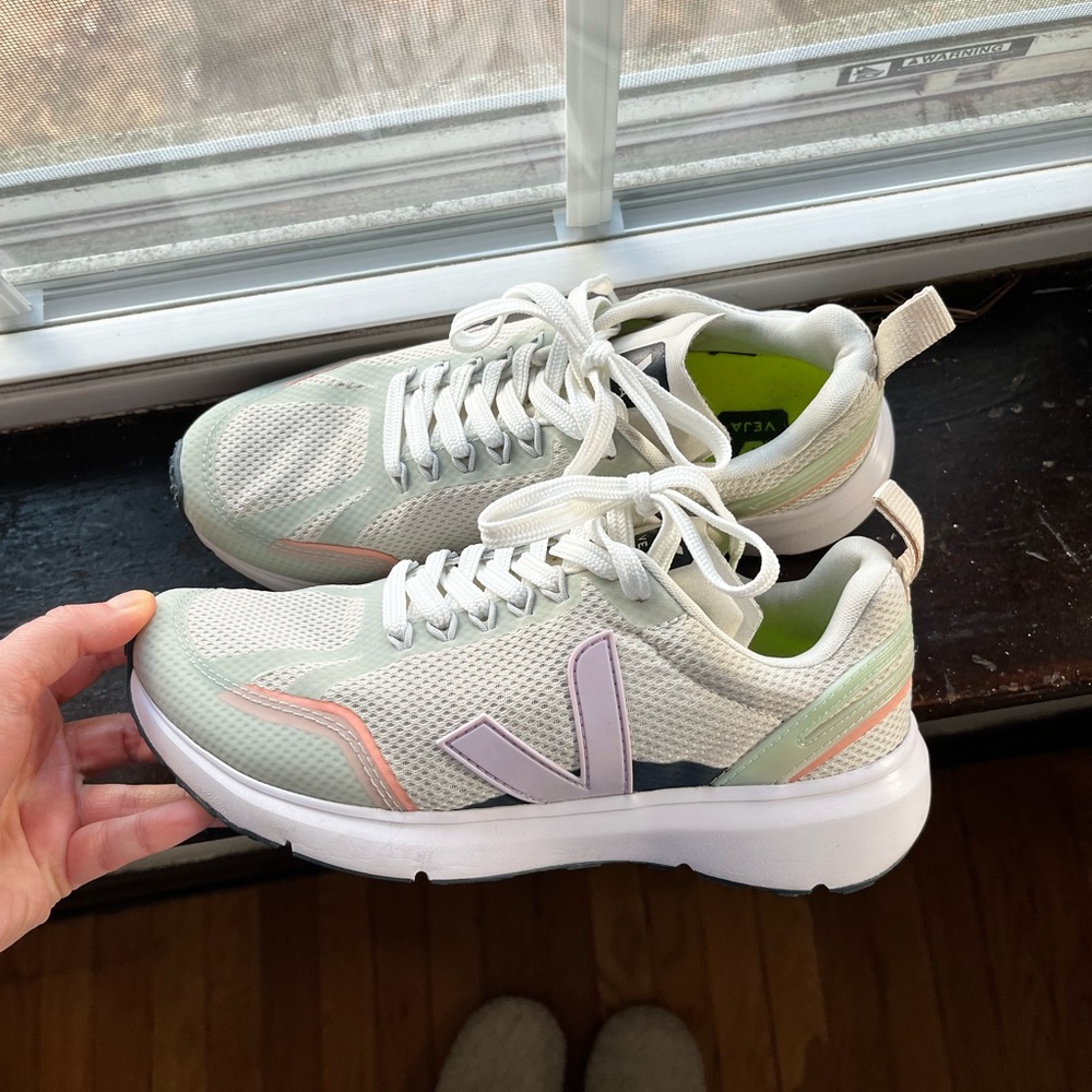 Veja sneakers